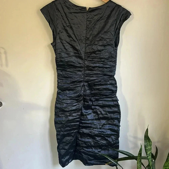 Nicole Miller techno metal cap sleeve dress size 12 blue. - Picture 6 of 7
